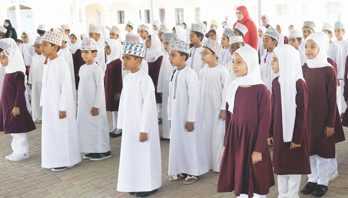 نشاط طلابي في المدرسة